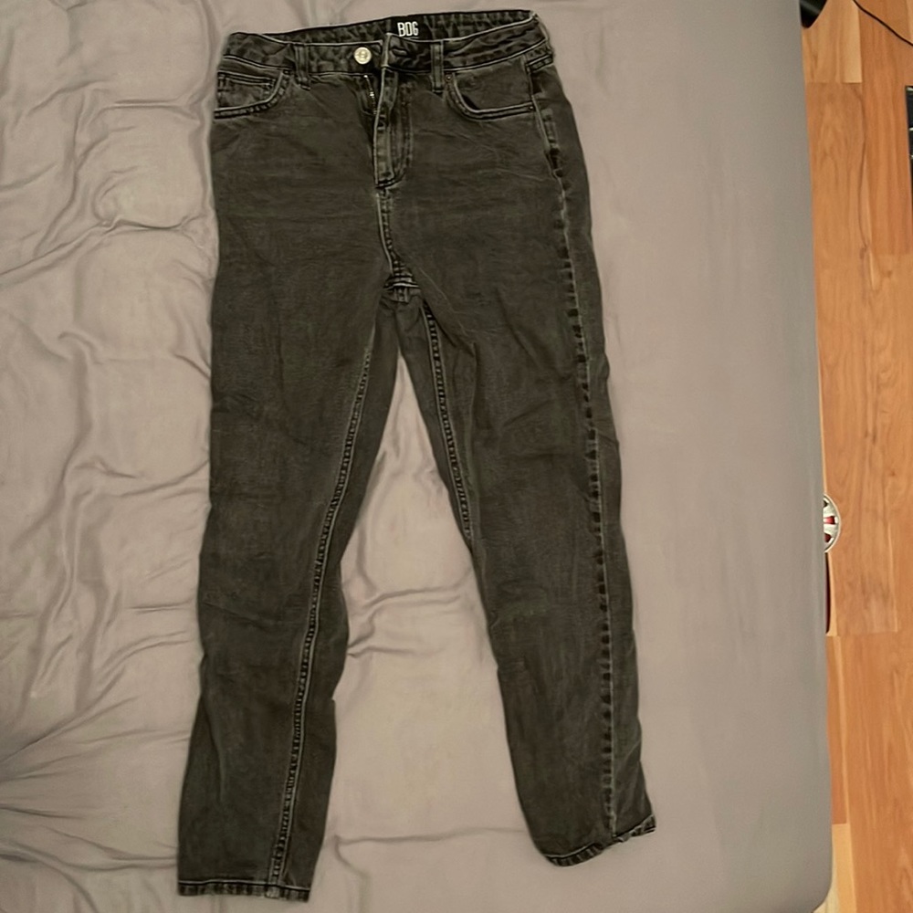 Off black BDG mom jeans